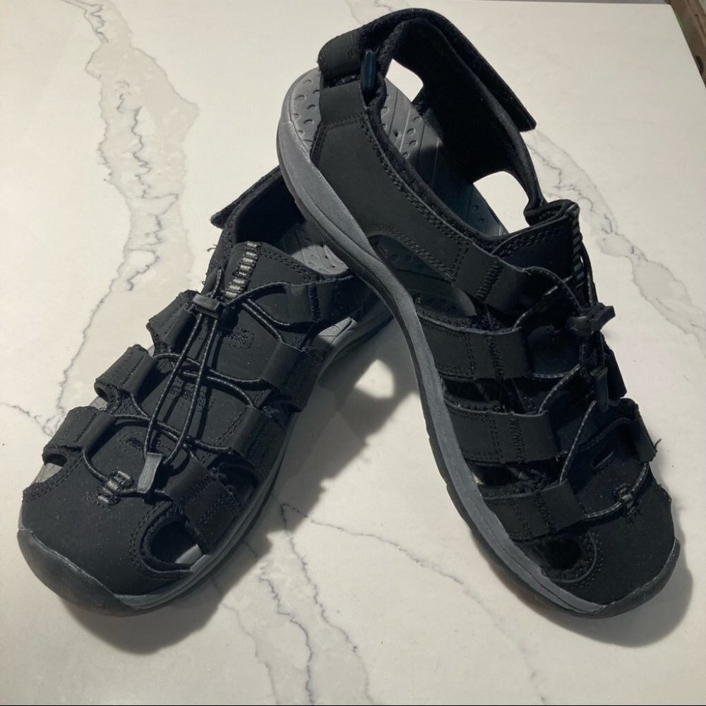 KHOMBU Sz 9D Hiking Walking Bungee Closure and Velcro Adjustable Strap Shoes